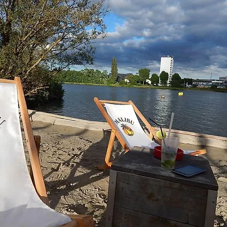 Uni * Koblenz (Rhineland-Palatinate)